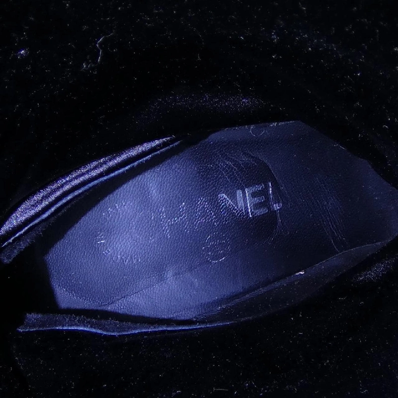 Giày boot CHANEL - Hàng hiệu Authentic 830245