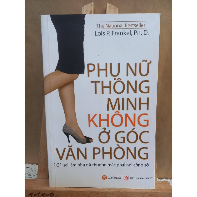 Phụ nữ thông minh không ở góc văn phòng 60004