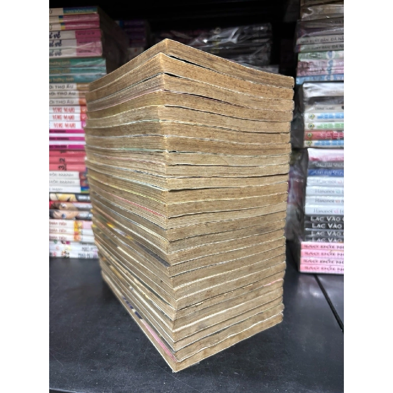 TRUYỆN TRANH MẮT QUỶ KYO ĐỌC XUÔI 295868