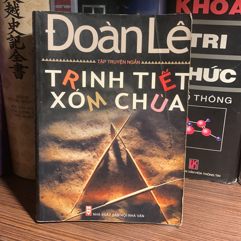 Sách Trinh Tiết Xóm Chùa: Hành Trình Khám Phá Những Giá Trị Văn Hóa Đặc Sắc