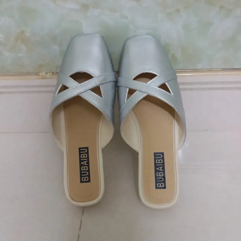 Dép sục màu bạc size 37-38, mới 100% 1031439