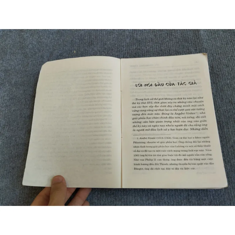 NGƯỜI TÌNH TUYỆT VỜI - FRANK SLAUGHTER 574283
