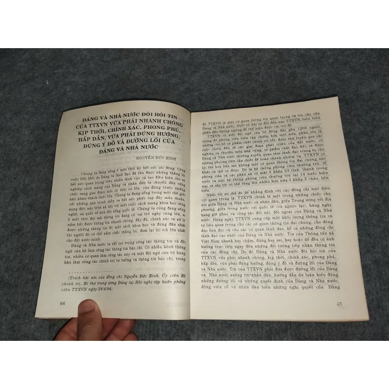 THÔNG TẤN XÃ VIỆT NAM 50 NĂM MỘT CHẶNG ĐƯỜNG 1945 - 1995 701136