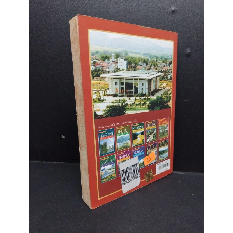 Tuyên Quang thủ đô kháng chiến mới 70% ố vàng 2013 HCM2207 Phù Ninh LỊCH SỬ - CHÍNH TRỊ - TRIẾT HỌC 916081