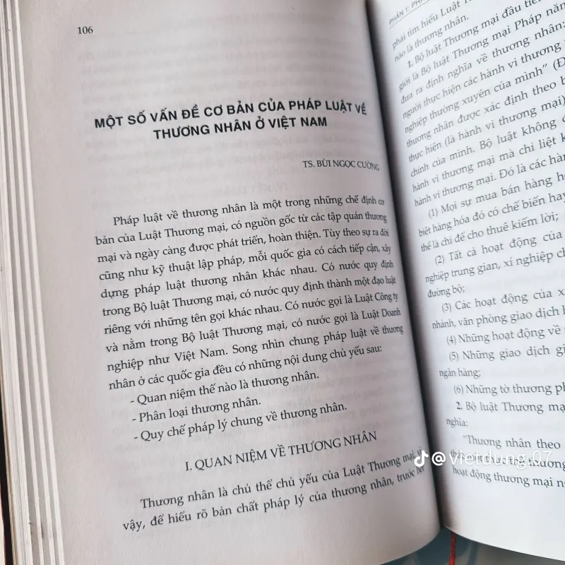 Pháp Luật Kinh Tế Việt Nam Trong Thời Kỳ Đổi Mới 933796