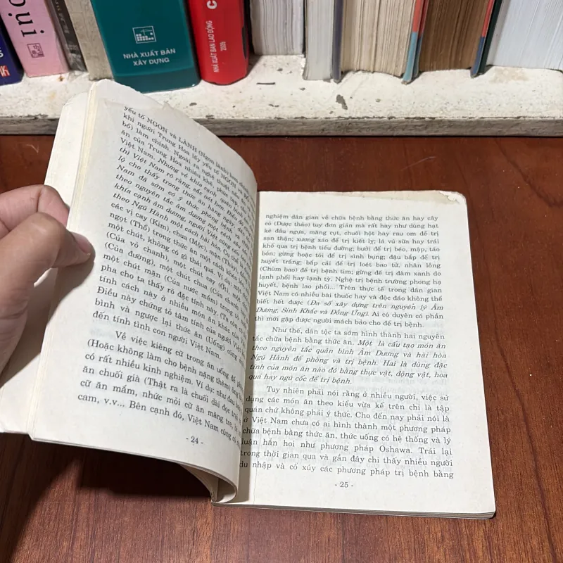 II Y Học Sức Khoẻ: Ẩm Thực Dưỡng Sinh - Bùi Quốc Châu - 2005 757901