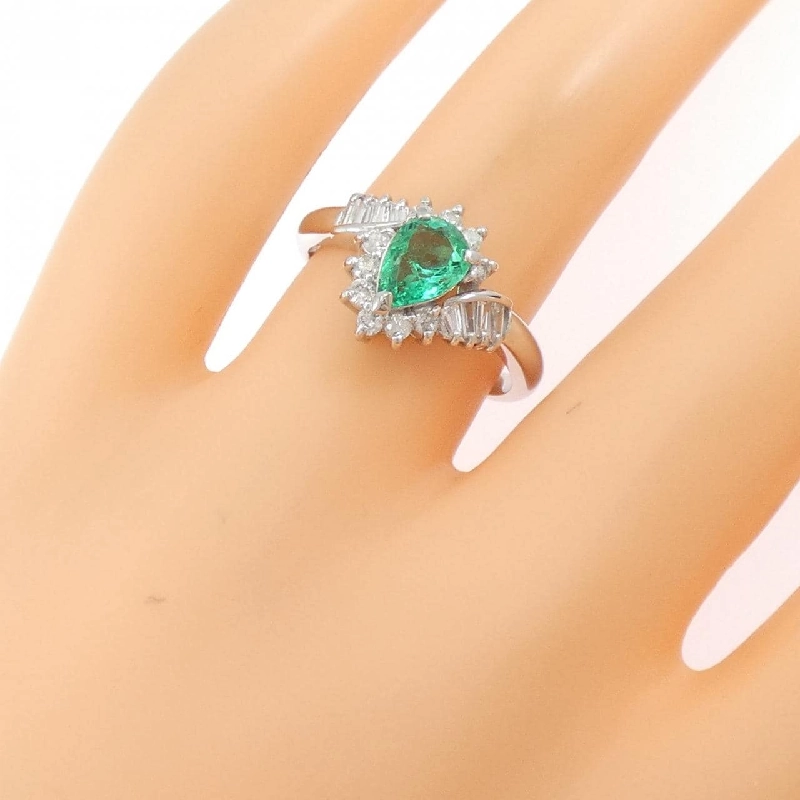 Nhẫn Emerald PT900 0.53CT - Hàng hiệu Authentic 851891