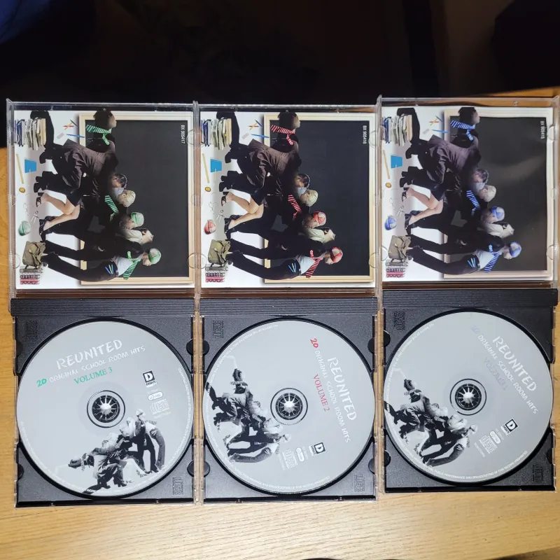 Đĩa CD Nhạc Reunited Volumes 1 2 3 bộ 3 băng cối cassette cũ 1037110