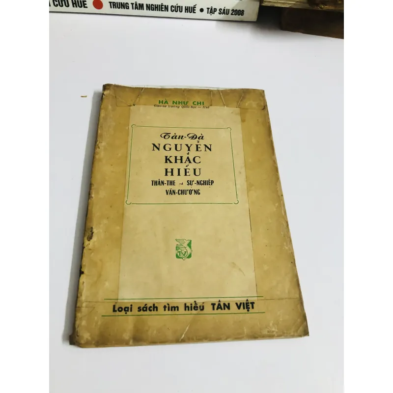 TẢN ĐÀ NGUYỄN KHẮC HIẾU THÂN THẾ VÀ SỰ NGHIỆP VĂN CHƯƠNG  752716