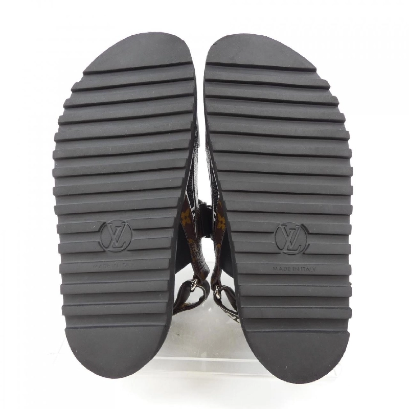 Giày sandal dòng Paseo của Louis Vuitton 656318