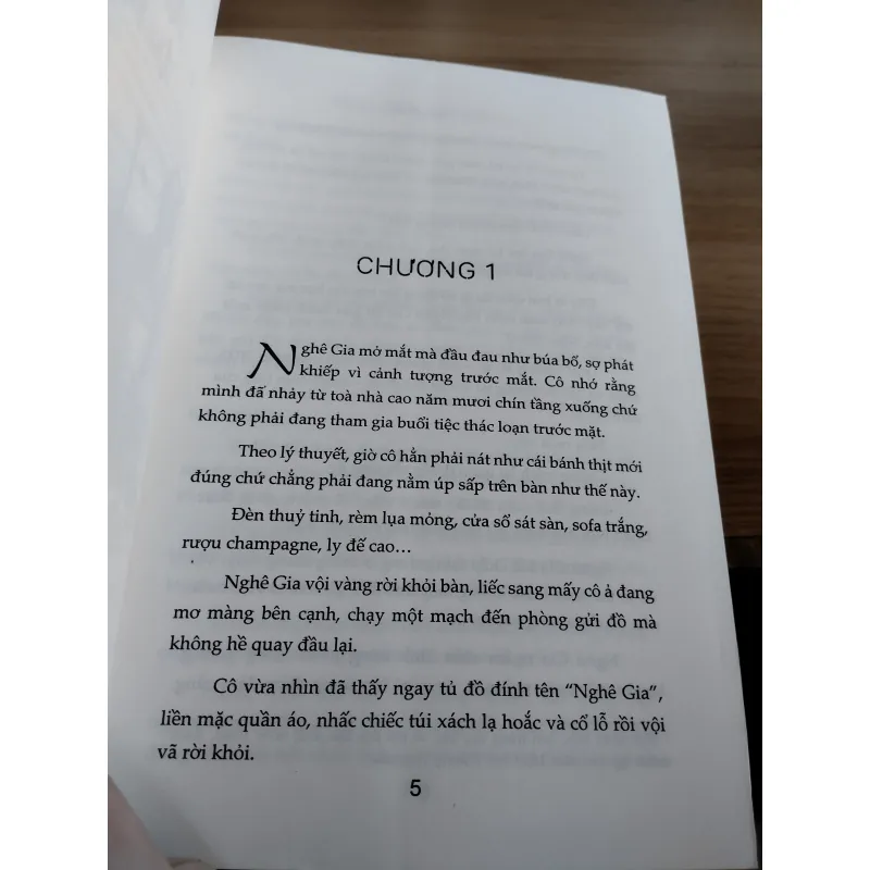 Sách "Thiên Kim Đại Chiến" là bộ tiểu thuyết ngôn tình hiện đại  997159