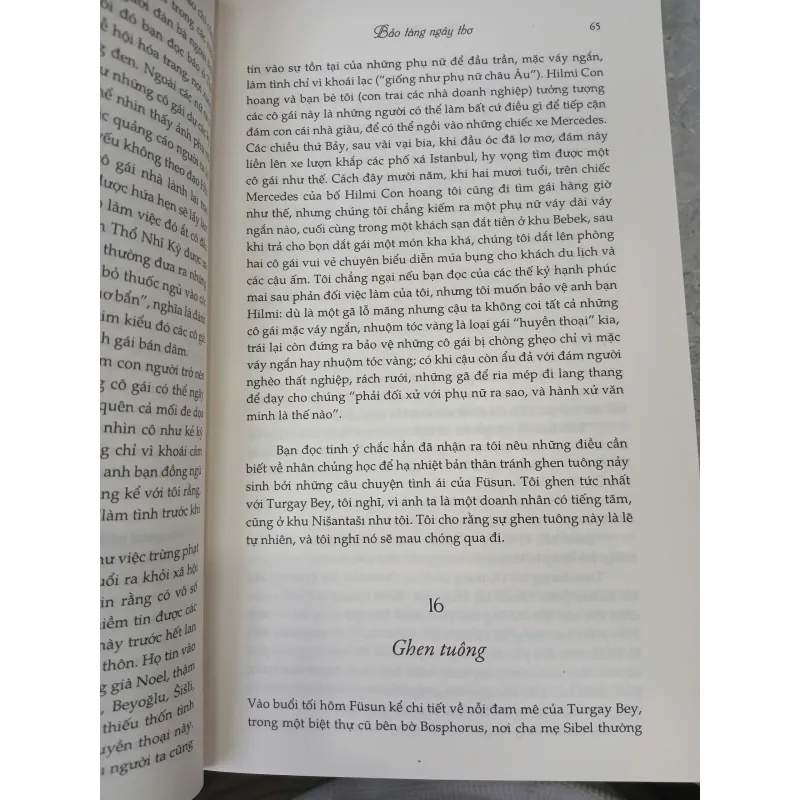 BẢO TÀNG NGÂY THƠ - ORHAN PAMUK 561389