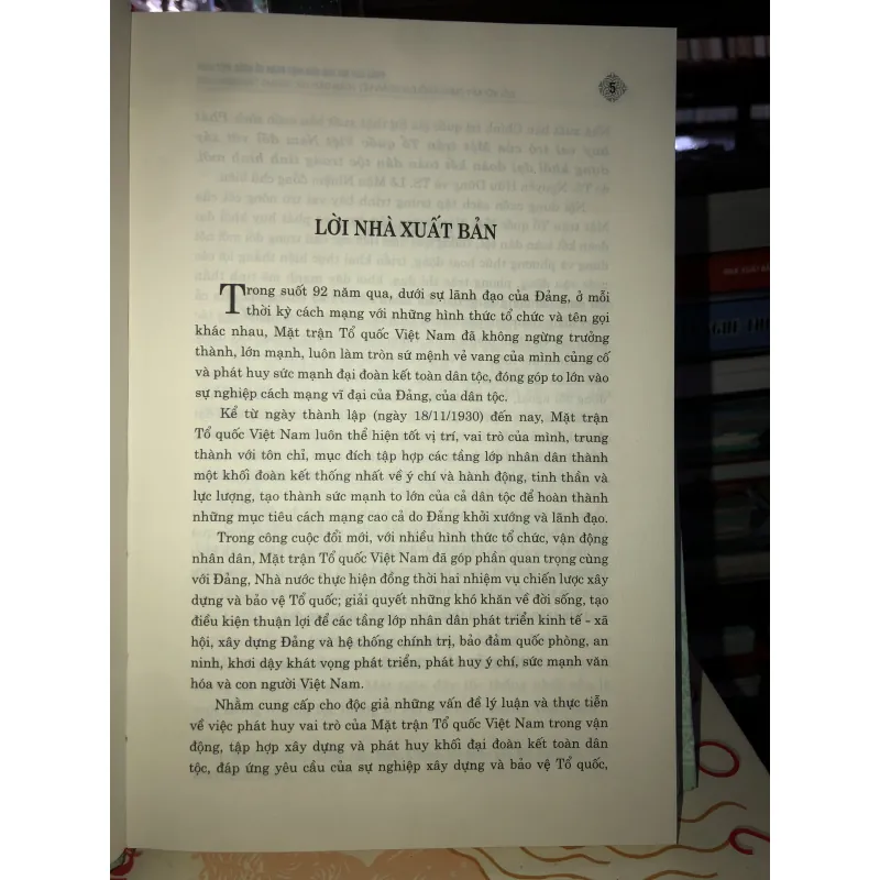 Phát huy vai trò của mặt trận tổ quốc Việt Nam đối với xây dựng khối đại đoàn kết 754081