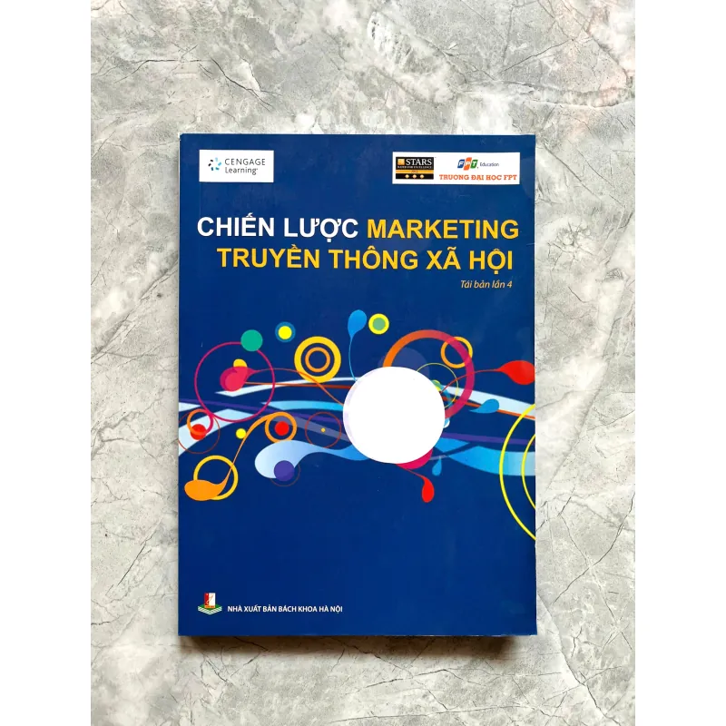 CHIẾN LƯỢC MARKETING TRUYỀN THÔNG XÃ HỘI 759955