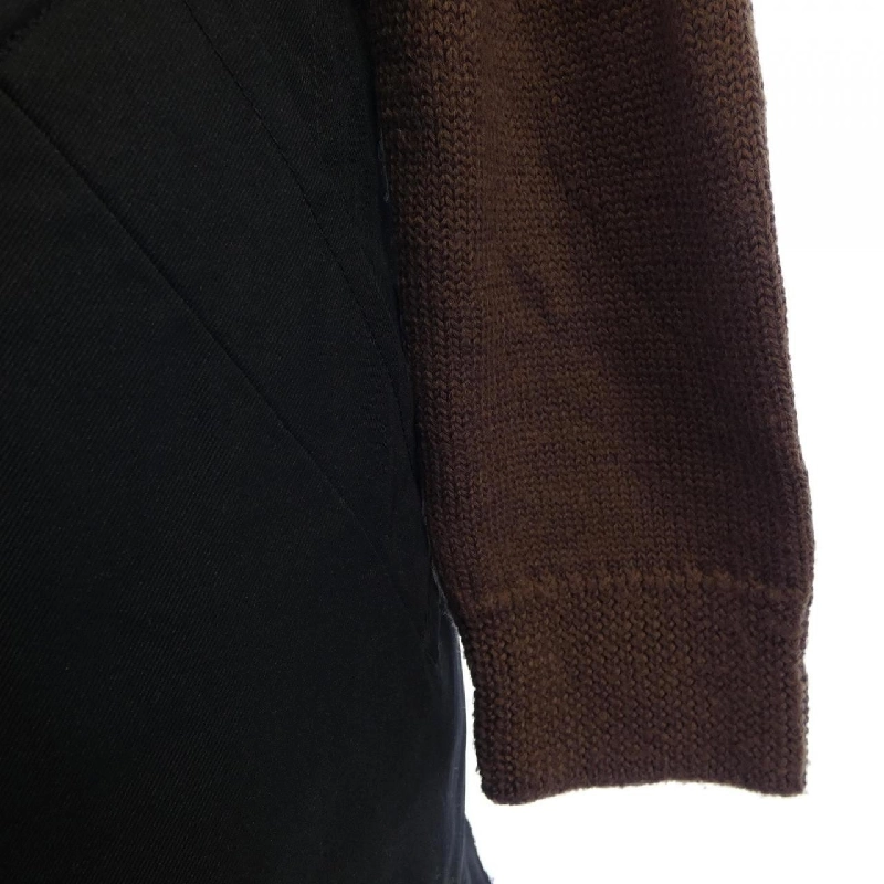 【Mã giảm giá】COMME des GARCONS Áo khoác 644301