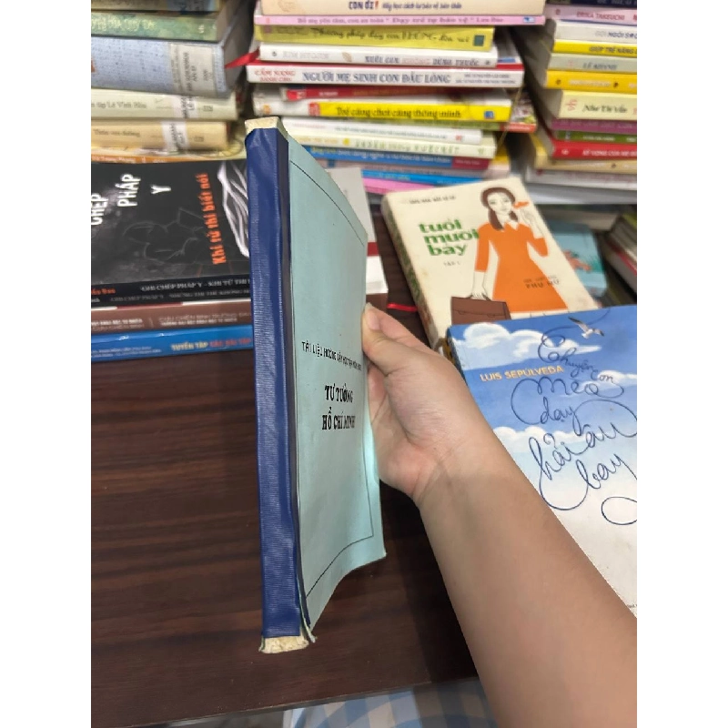 Tài liệu Hướng dẫn Học tập môn học: Tư tưởng Hồ Chí Minh - Nhiều tác giả 1027353