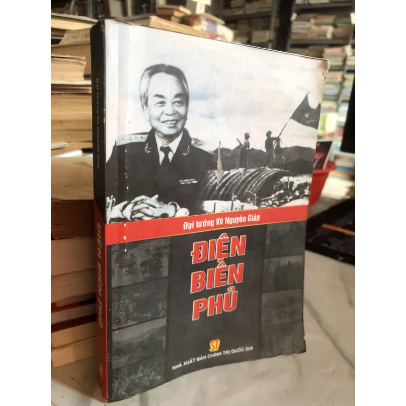 Điện biên phủ - Đại tướng Võ Nguyên Giáp  1008641