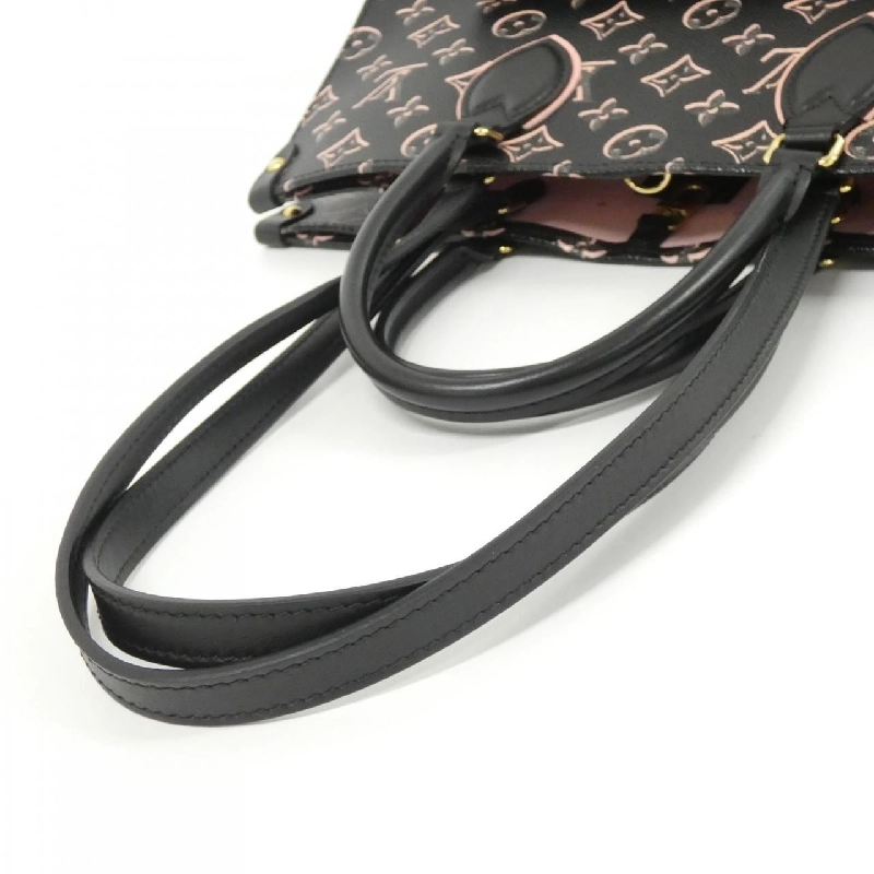 Túi Louis Vuitton Fall For You OnTheGo MM M46154 616589