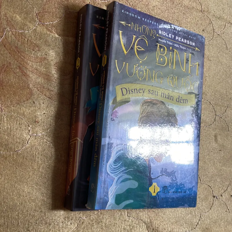 NHỮNG VỆ BINH VƯƠNG QUỐC- RIDLEY PEARSON 688819