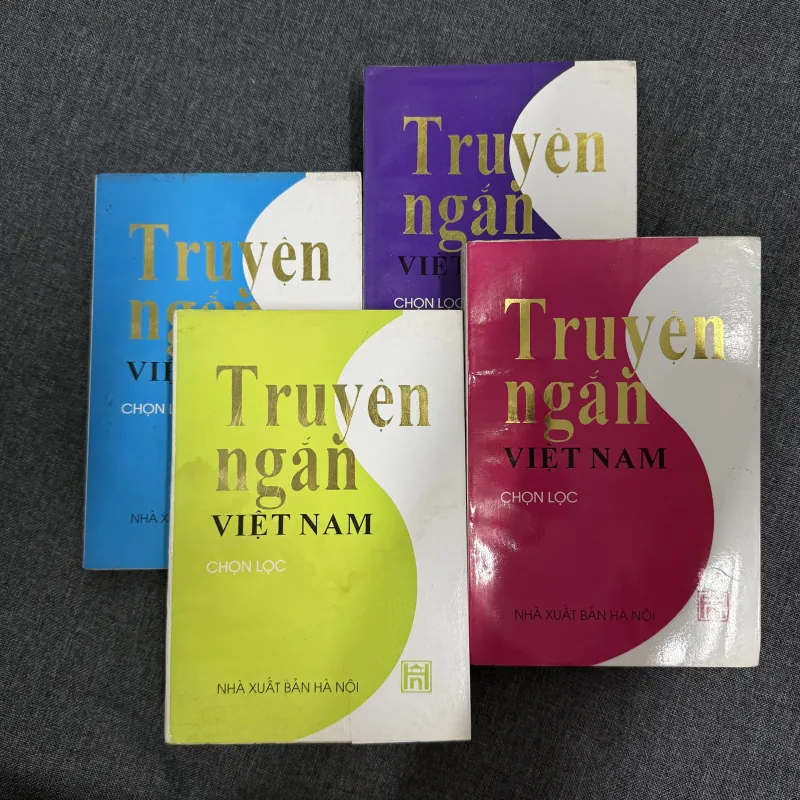 Truyện ngắn Việt Nam chọn lọc - Trần Mạnh Thường, Xuân Tùng biên soạn (bộ 4 tập) 751763