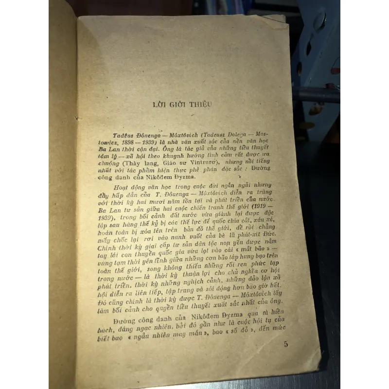Đường công danh của Nikôđem Đizma - Tadeus Đôuenga-Môxtôvich 930056