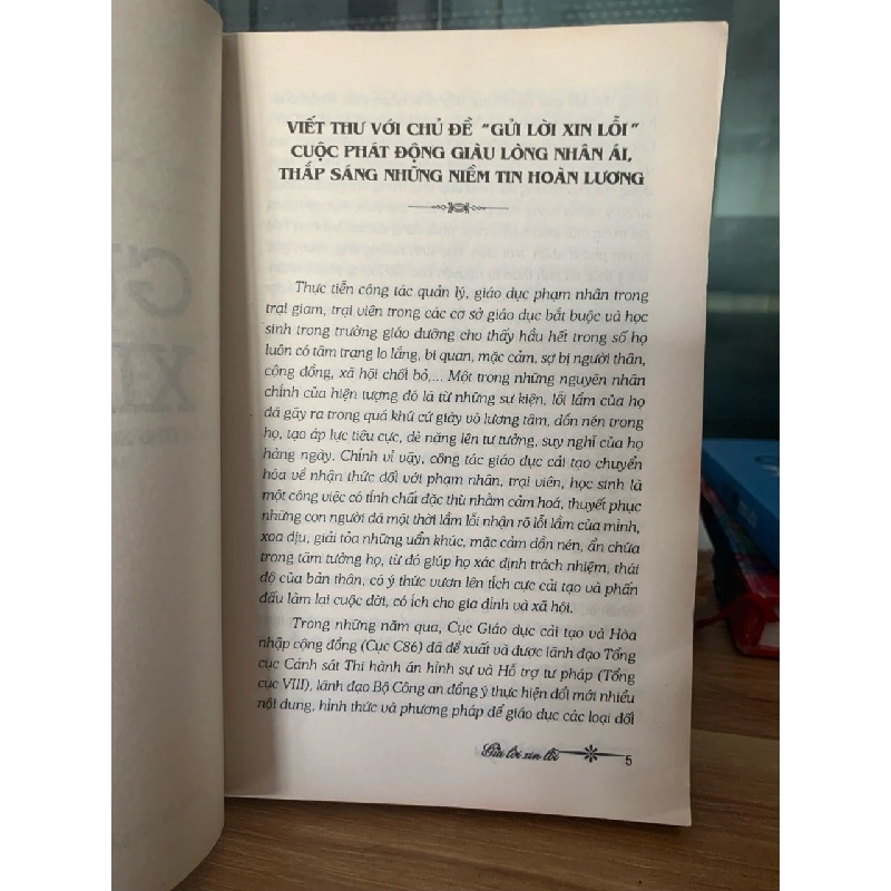 Gửi lời xin lỗi -Nhiều tác giả 779875