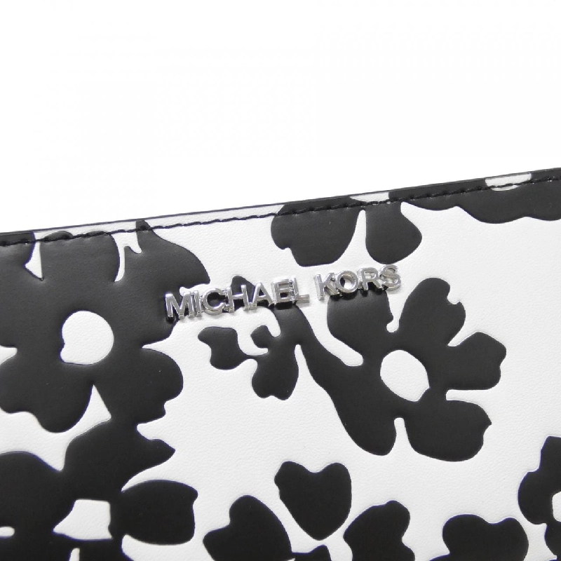 【Sản phẩm mới】Michael Michael Kors JET SET TRAVEL 35S5STVF6Y Ví 621375