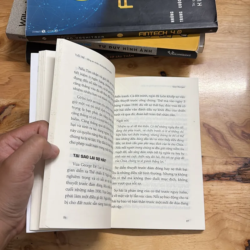 II Sách Kỹ Năng: Tuổi Trẻ Sống An Nhiên Nhưng Đừng An Phận - STEN MORGAN - 2020 699295