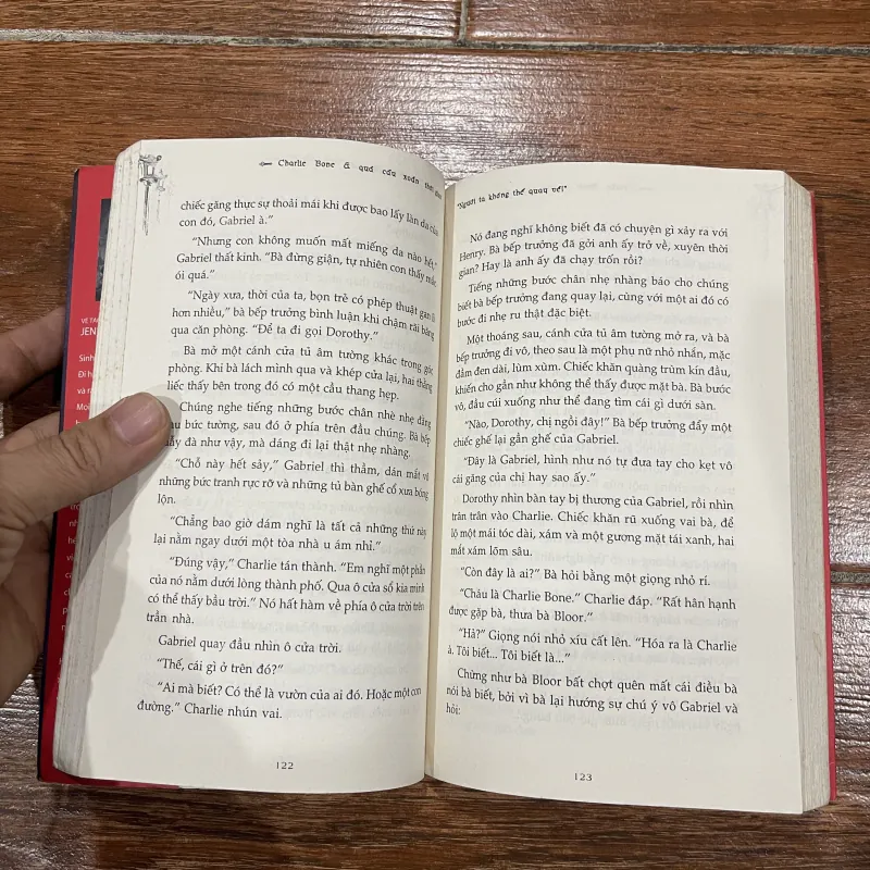 Charlie Bone tập 2  799556