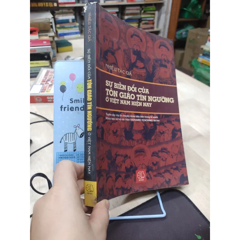 Sách: Sự biến đổi của tôn giáo tín ngưỡng ở Việt Nam hiện nay - (B2) 757619