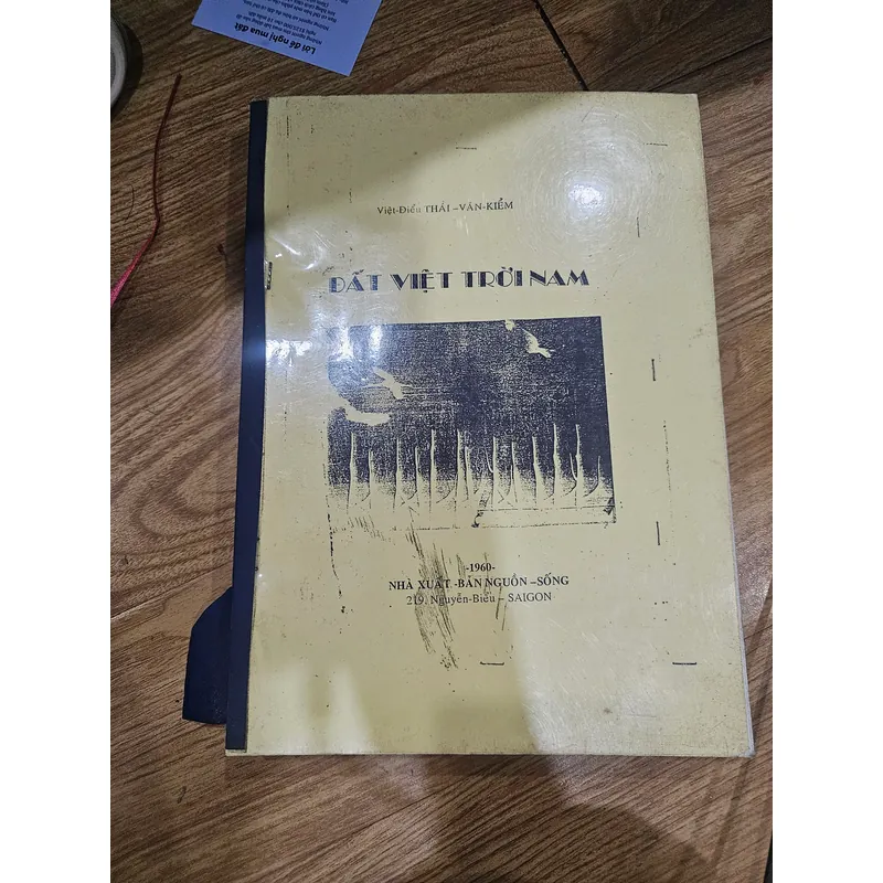 Đất Việt trời Nam (sách photo)
 691548