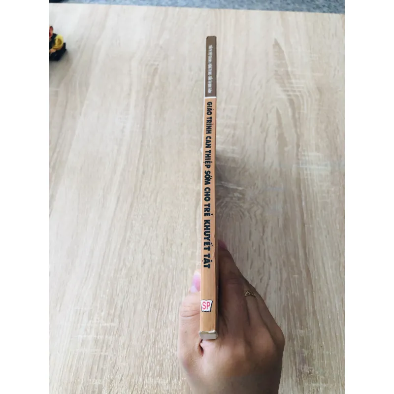 GIÁO TRÌNH CAN THIỆP SỚM CHO TRẺ KHUYẾT TẬT 1000625