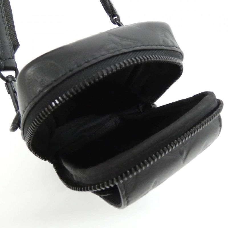 Túi đeo vai Louis Vuitton Monogram Shadow Double Phone Pouch 2022SS M81323 612375