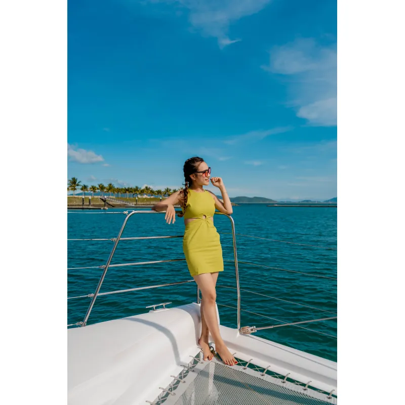 Váy khoét eo 977870