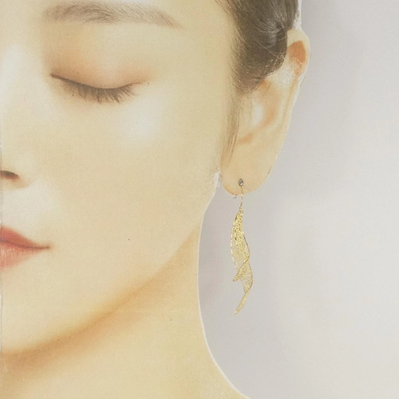 K18YG Bông tai - Hàng hiệu Chính hãng 869750