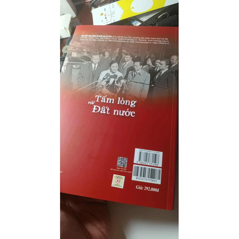 Tấm lòng với đất nước 547491