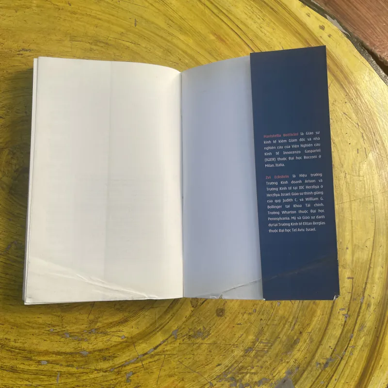 SỐ ÍT ĐƯỢC LỰA CHỌN - MARISTELLA BOTTICINI & ZVI ECKSTEIN 798778