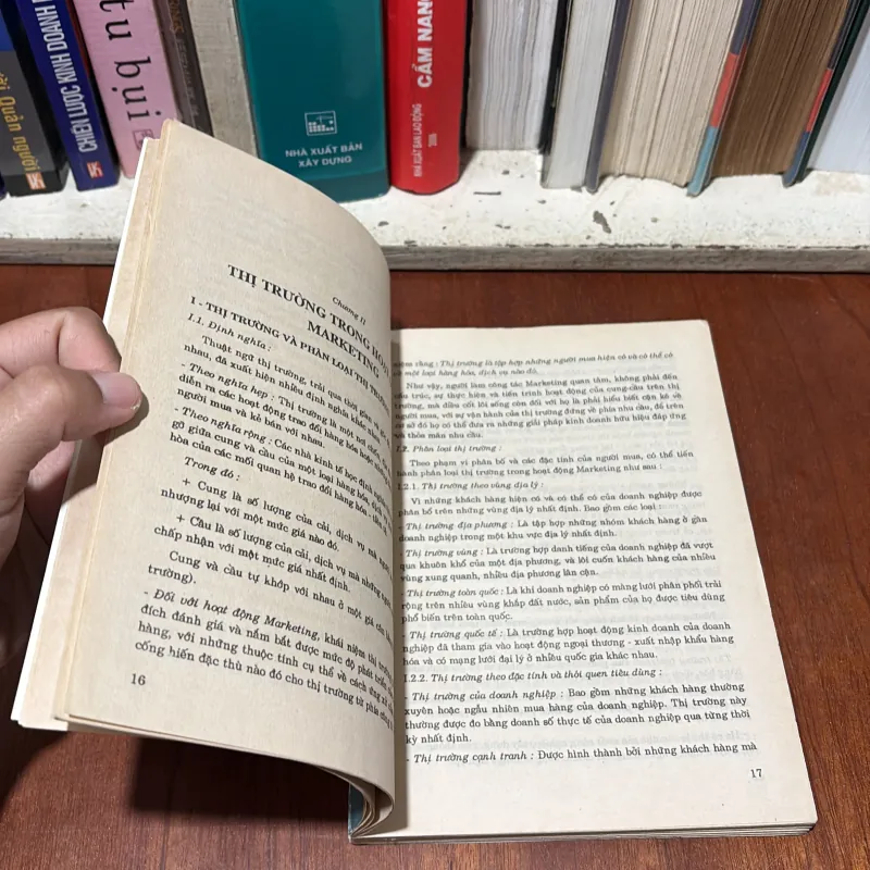 II Marketing: Marketing Căn Bản - Nguyễn Thị Như Liêm - 1997 755359