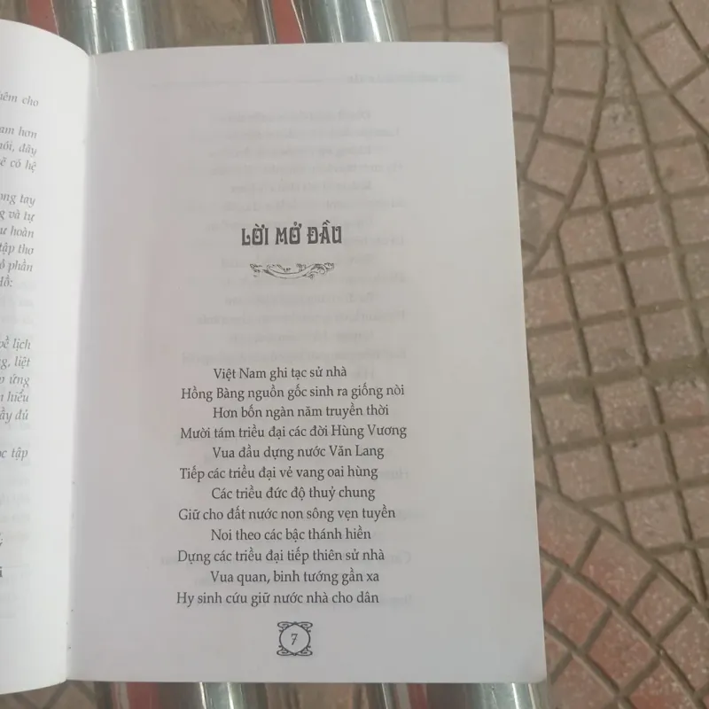 Việt Nam bốn ngàn năm 1007131