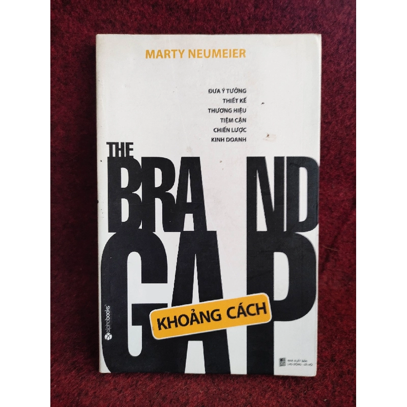 Khoảng cách 2010 mới 80%HCM01/03 Rebooks.vn 946046