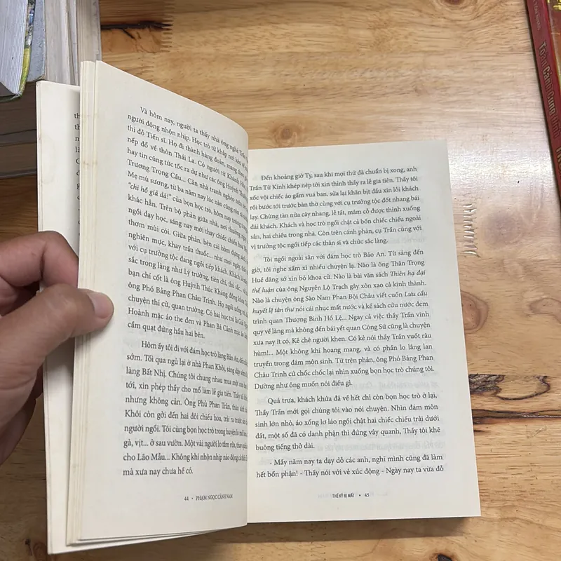 [Chữ Ký Tác Giả] - II Tiểu Thuyết Lịch Sử: Thế Kỷ Bị Mất - Phạm Ngọc Cảnh Nam - 2011 691281