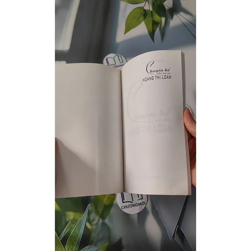 Chuyện Kể Bên Mộ Bà Hoàng Thị Loan - Bá Ngọc & Trần Minh Siêu 970228