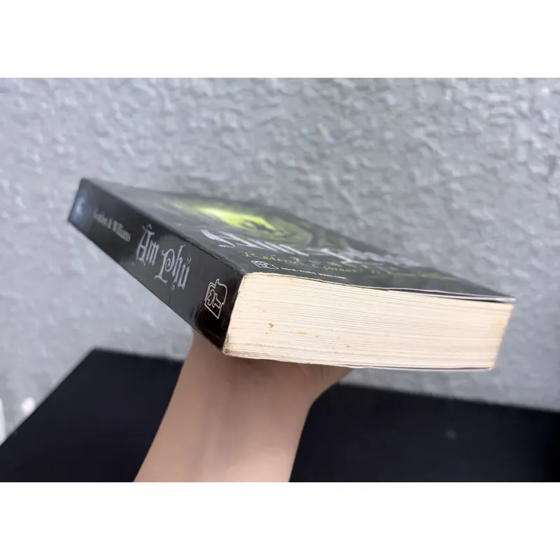 Âm Phủ – Tunnels (NXB Trẻ) 797642