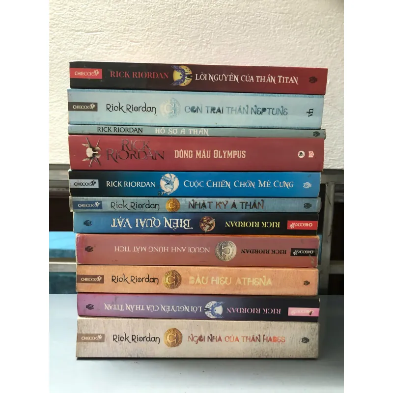 Percy Jackson và Các Vị Thần Olympus (Percy Jackson and the Olympians) Rick Riordan 689226