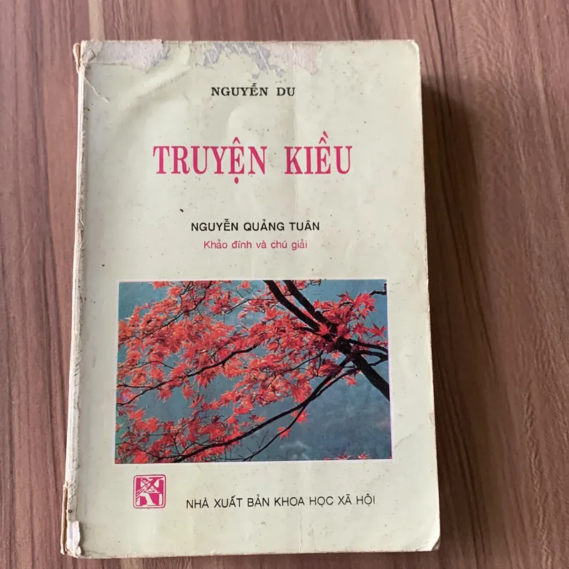 Truyện Kiều, NGUYỄN QUẢNG TUÂN Khảo đính và chú giải, in năm 1994 674476