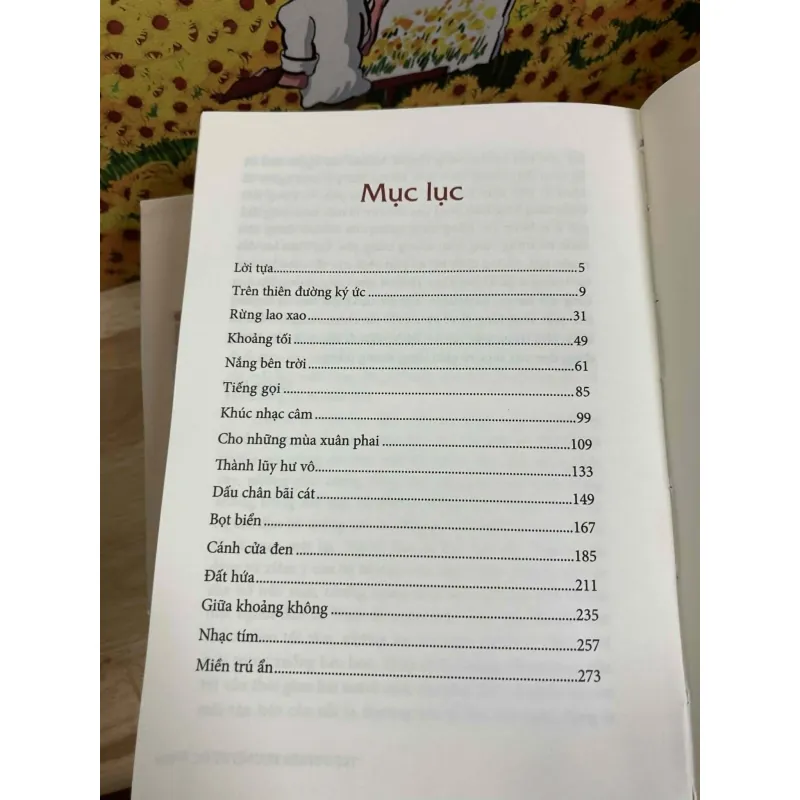 Trên Thiên Đường Ký Ức - Nguyễn Thị Hoàng - Bản Đặc Biệt 1022216