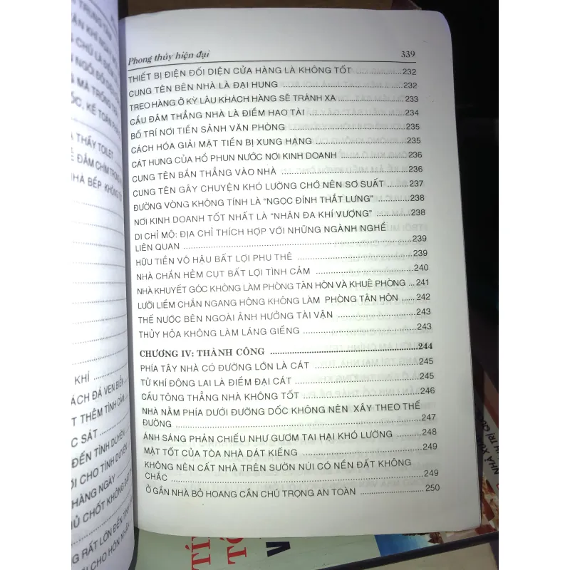 Phong thuỷ hiện đại xem bằng hình - Trần Di Khôi 1029320