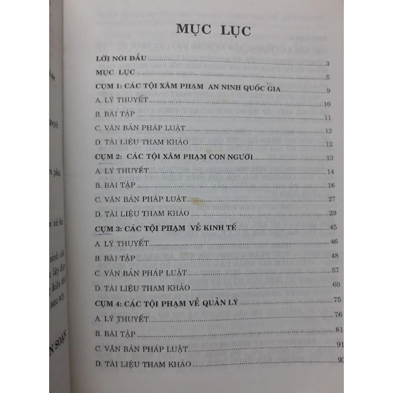 Hướng dẫn học tập môn luật hình sự - phần các tội phạm mới 70% ố bẩn có viết vào sách 2010 HCM2809 Th.S. Cao Văn Hào GIÁO TRÌNH, CHUYÊN MÔN 917407