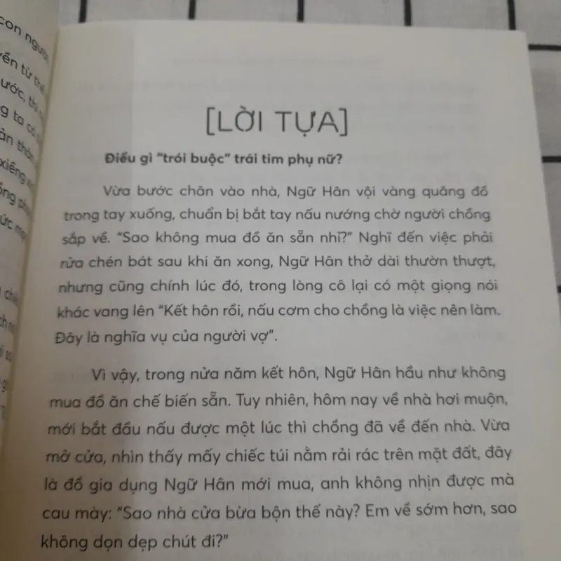 Sách tâm lý phái Nữ-ÁP ĐẶT VÀ ĐỊNH KIẾN. Tg. CHÂU MỘ TƯ 574908