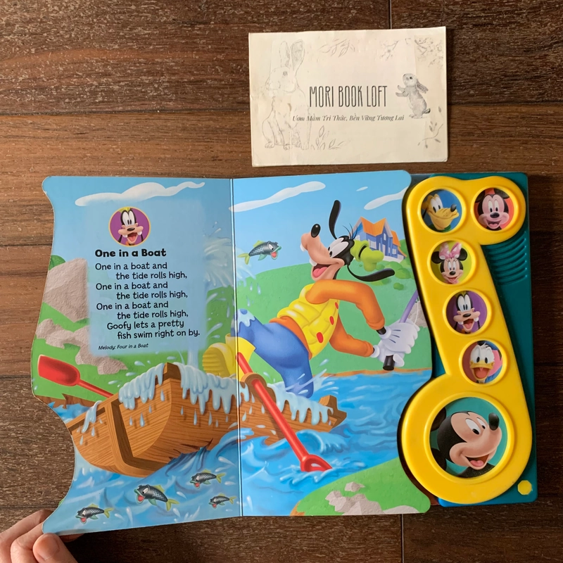 Sách ngoại văn Disney Junior Mickey Mouse Clubhouse: Let’s Sing! Sound Book, Used 542235
